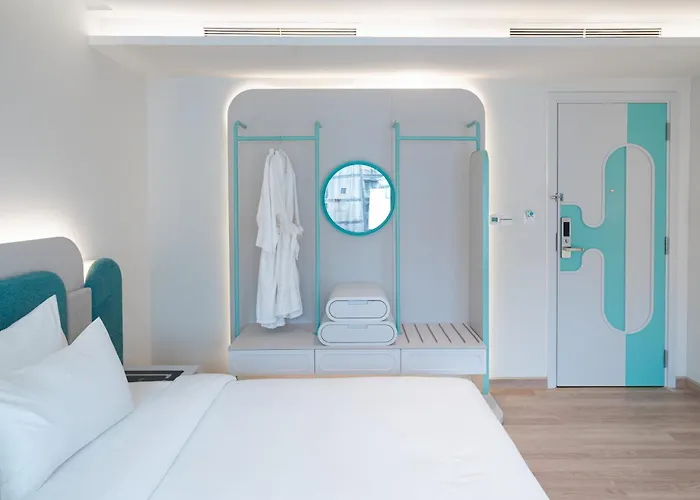 Iconsphere Hotel